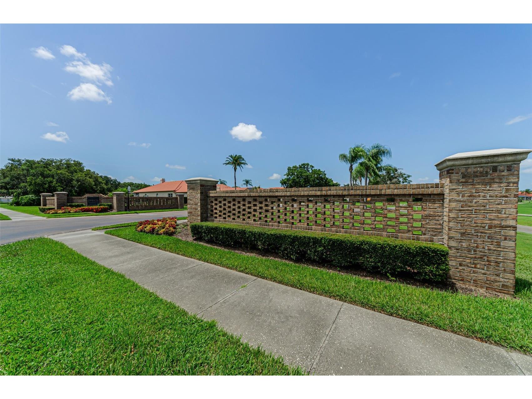 1111 Dartford Drive Tarpon Springs FL 34688 TB8530217 image71