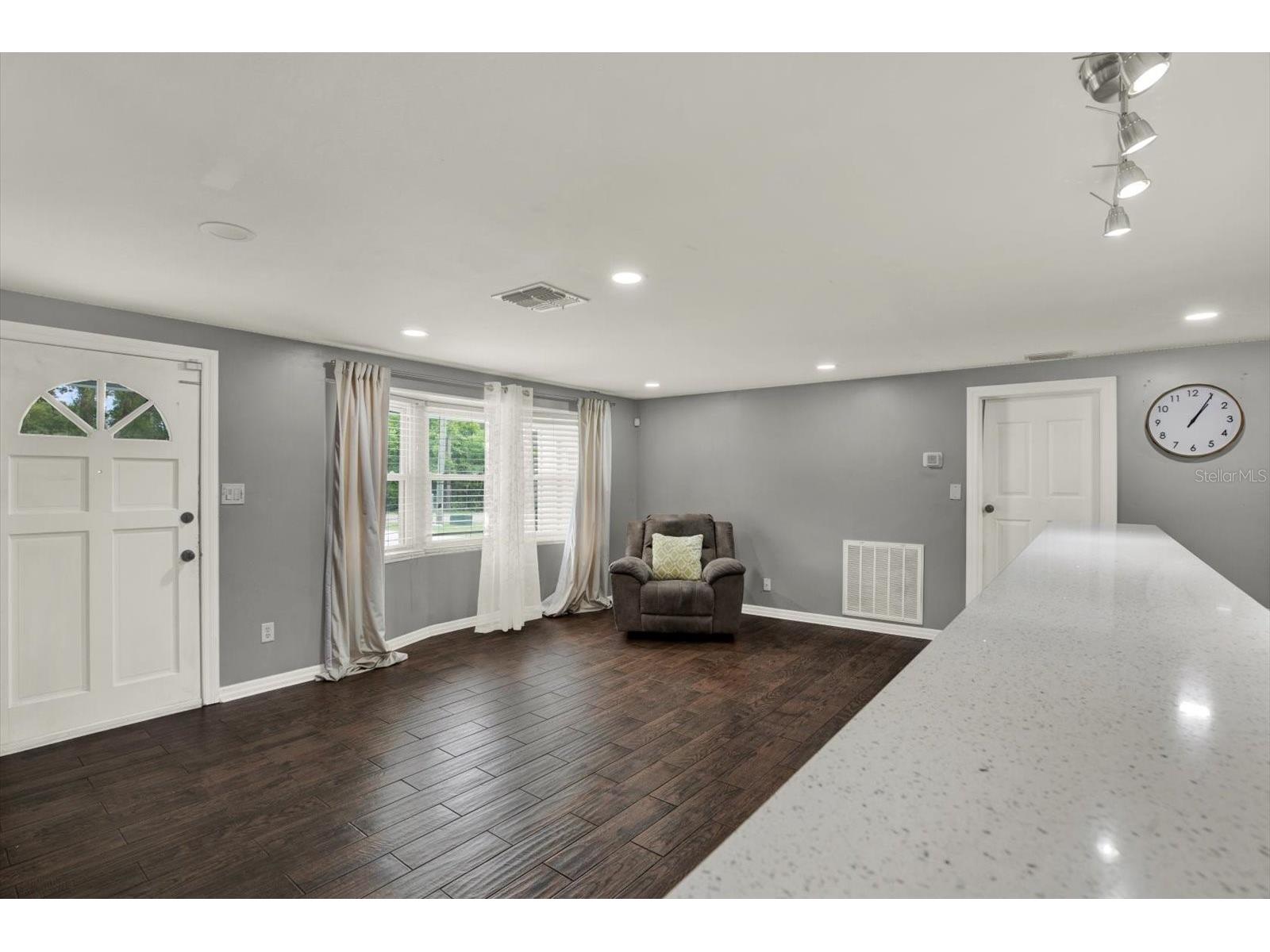 1111 Durant Road Brandon FL 33511 TB8513608 image4