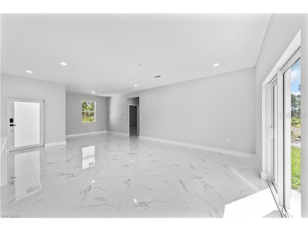 1111 Dutchess Street E Lehigh Acres FL 33974 A4686495 image10