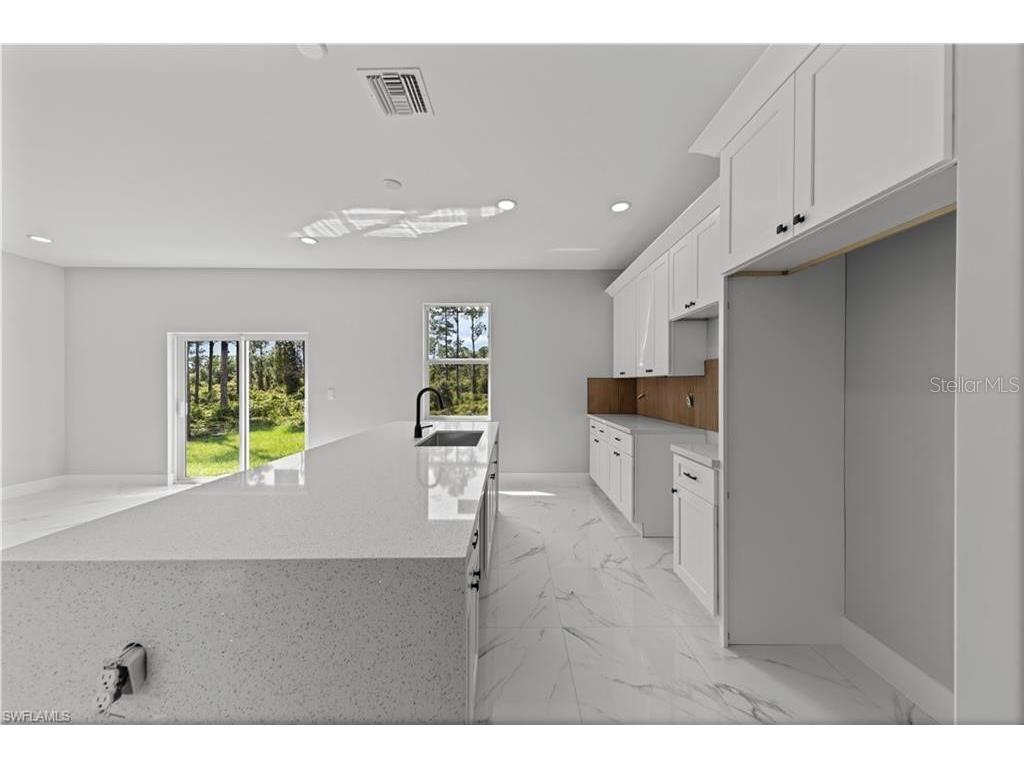 1111 Dutchess Street E Lehigh Acres FL 33974 A4686495 image6