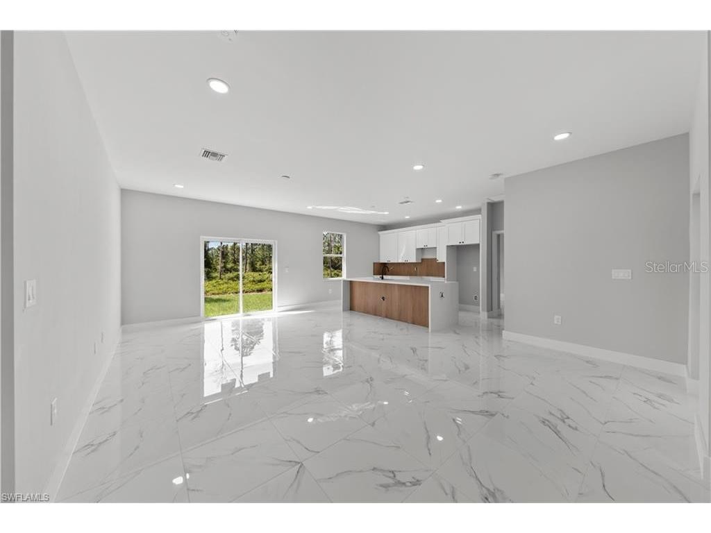 1111 Dutchess Street E Lehigh Acres FL 33974 A4686495 image7