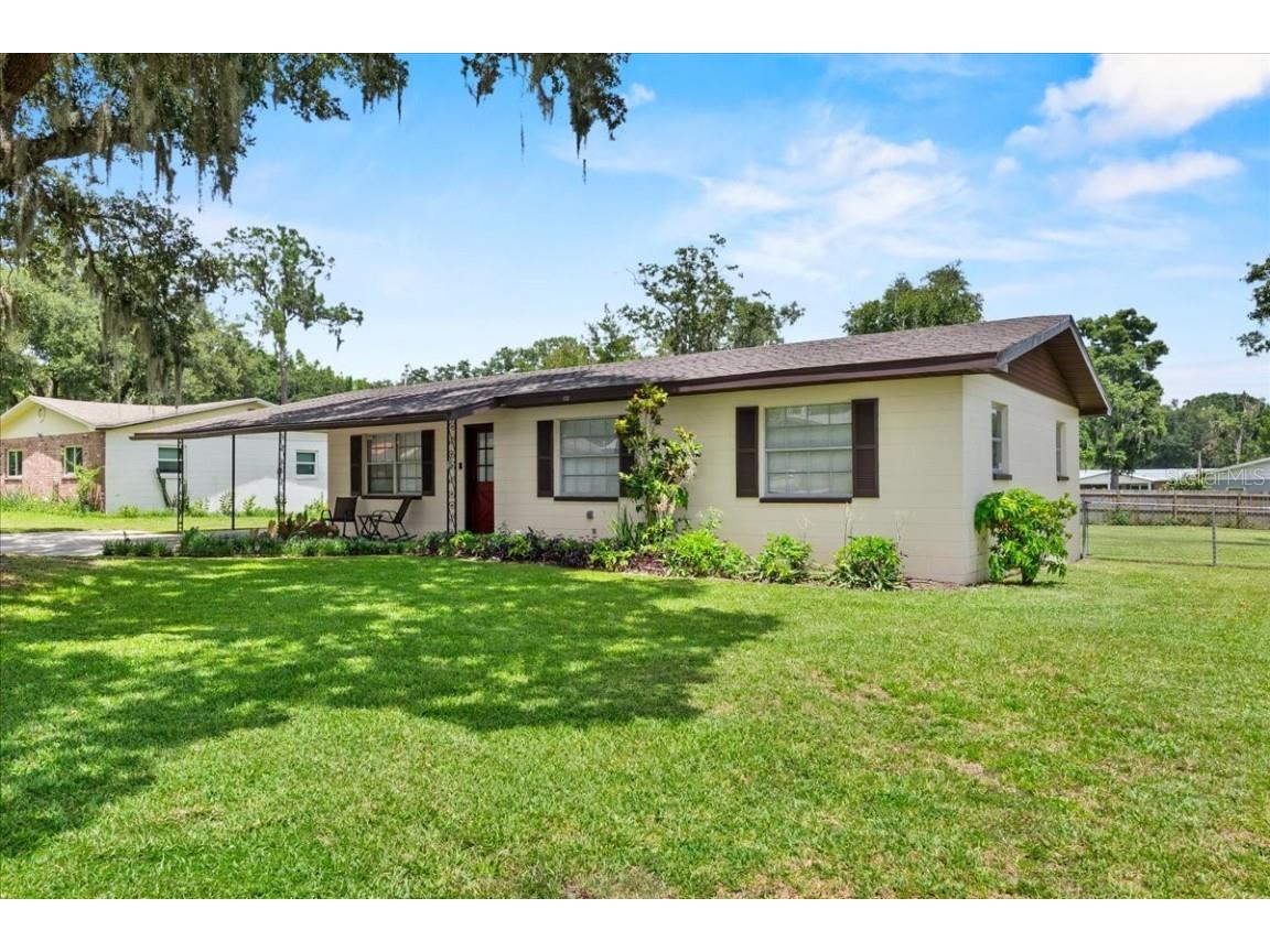 1111 Enchanted Drive Lakeland FL 33801 P4935662 image1