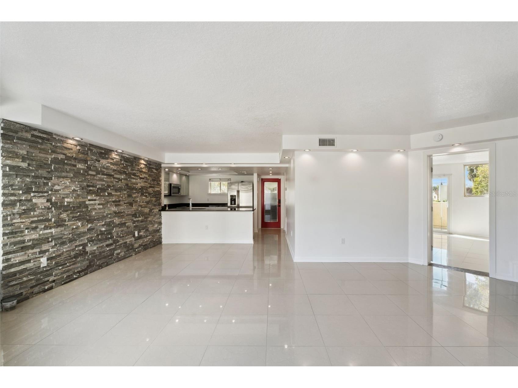 1111 Encourte Green Apopka FL 32712 O6405320 image8