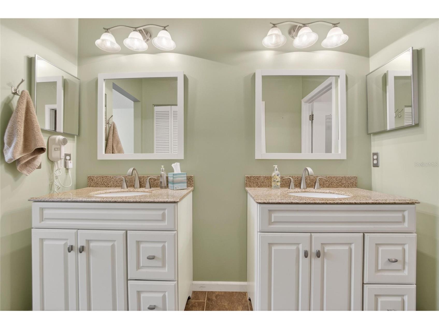 1111 Golfview Woods Drive #1111 Sun City Center FL 33573 TB8463820 image38