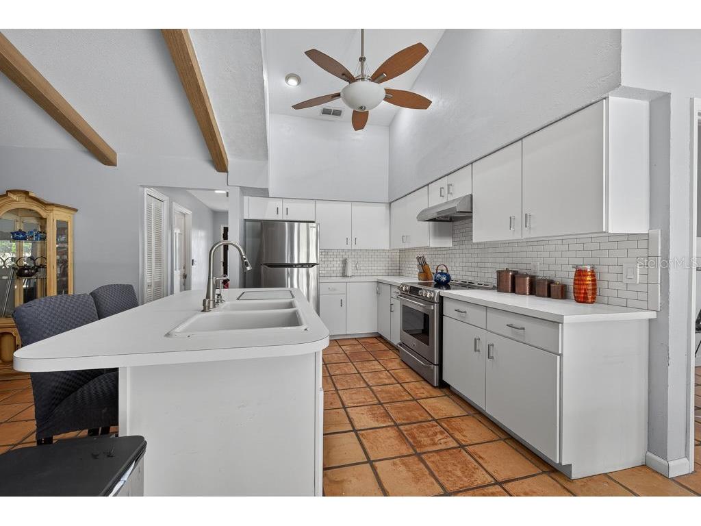 1111 Knollwood Drive Safety Harbor FL 34695 TB8523915 image14
