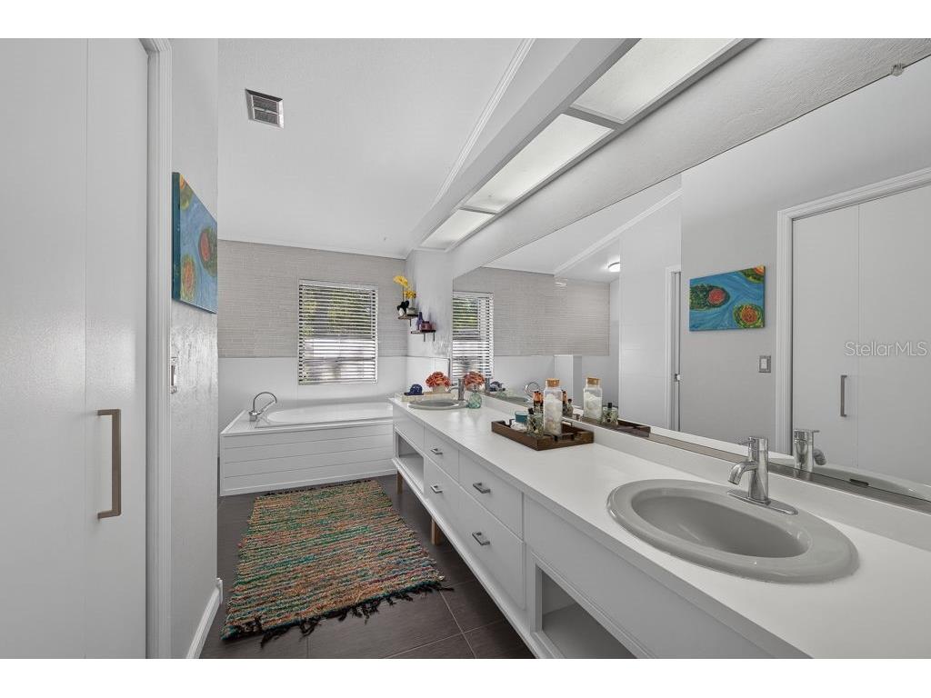 1111 Knollwood Drive Safety Harbor FL 34695 TB8523915 image25