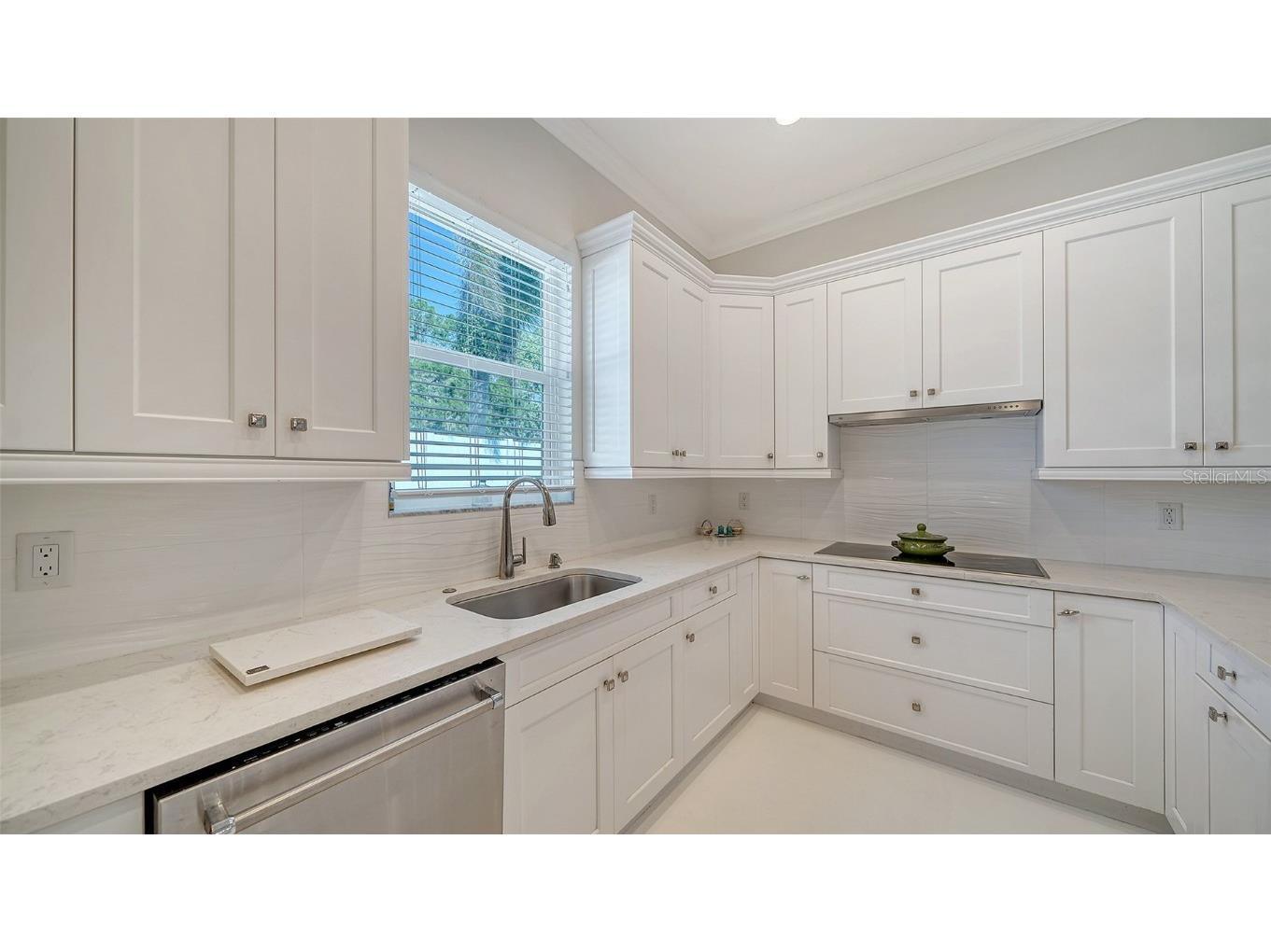 1111 Mallorca Drive Bradenton FL 34209 A4664633 image30