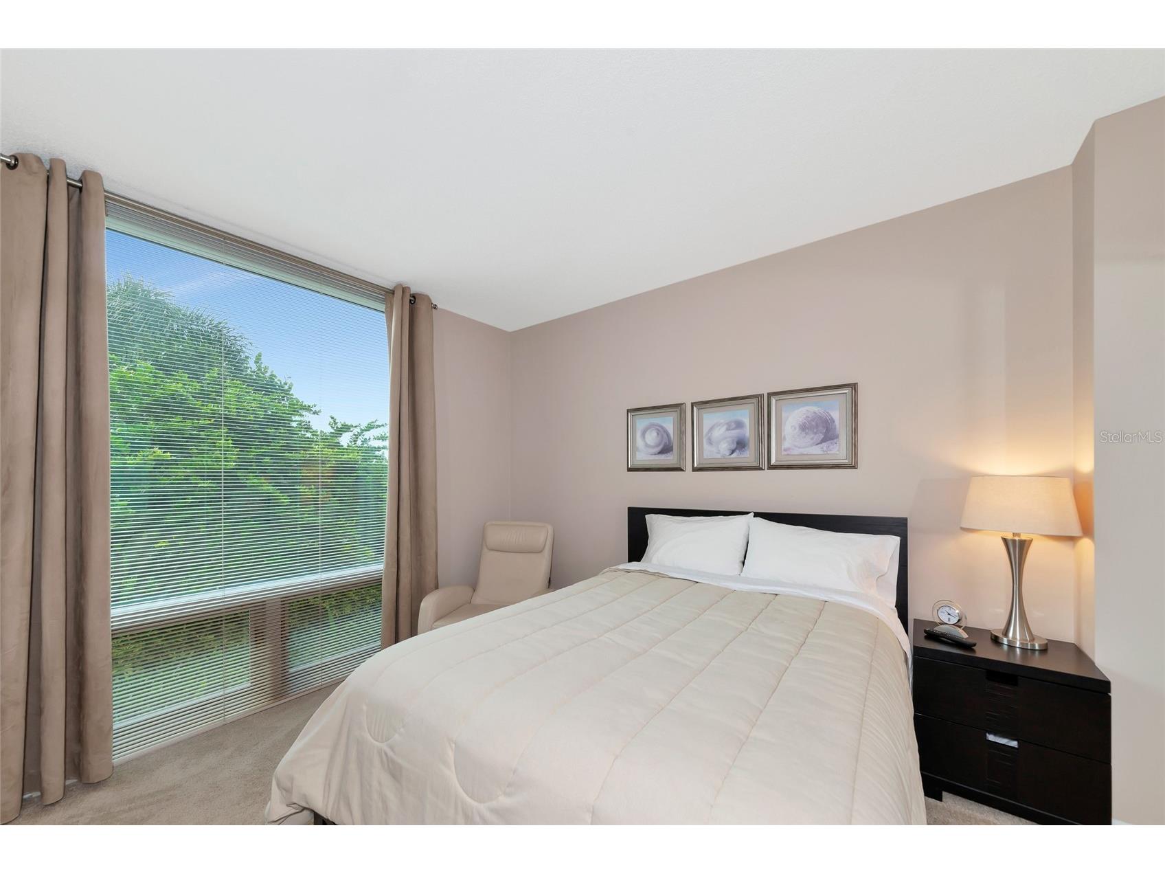1111 N Gulfstream Ave #1a Avenue #1A Sarasota FL 34236 A4695479 image16
