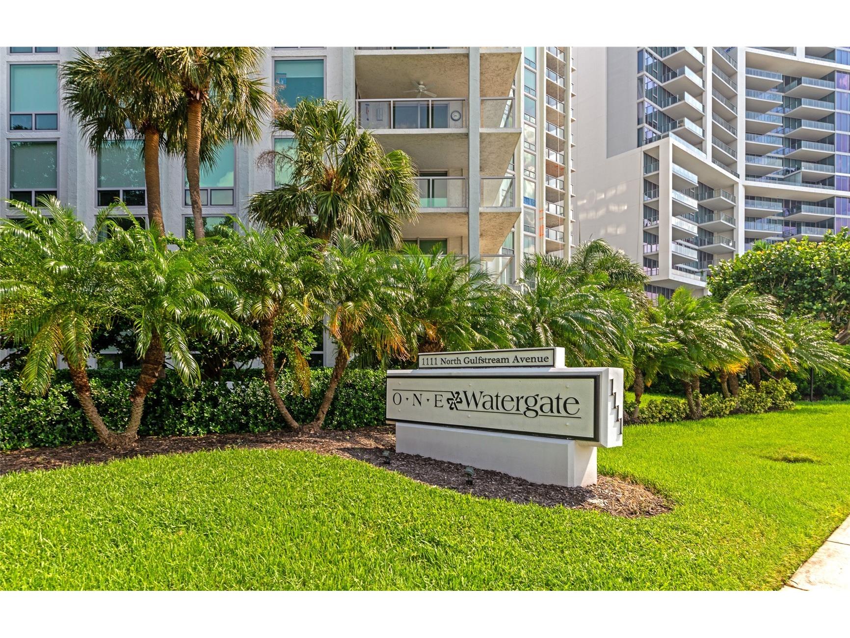 1111 N Gulfstream Ave #1a Avenue #1A Sarasota FL 34236 A4695479 image2