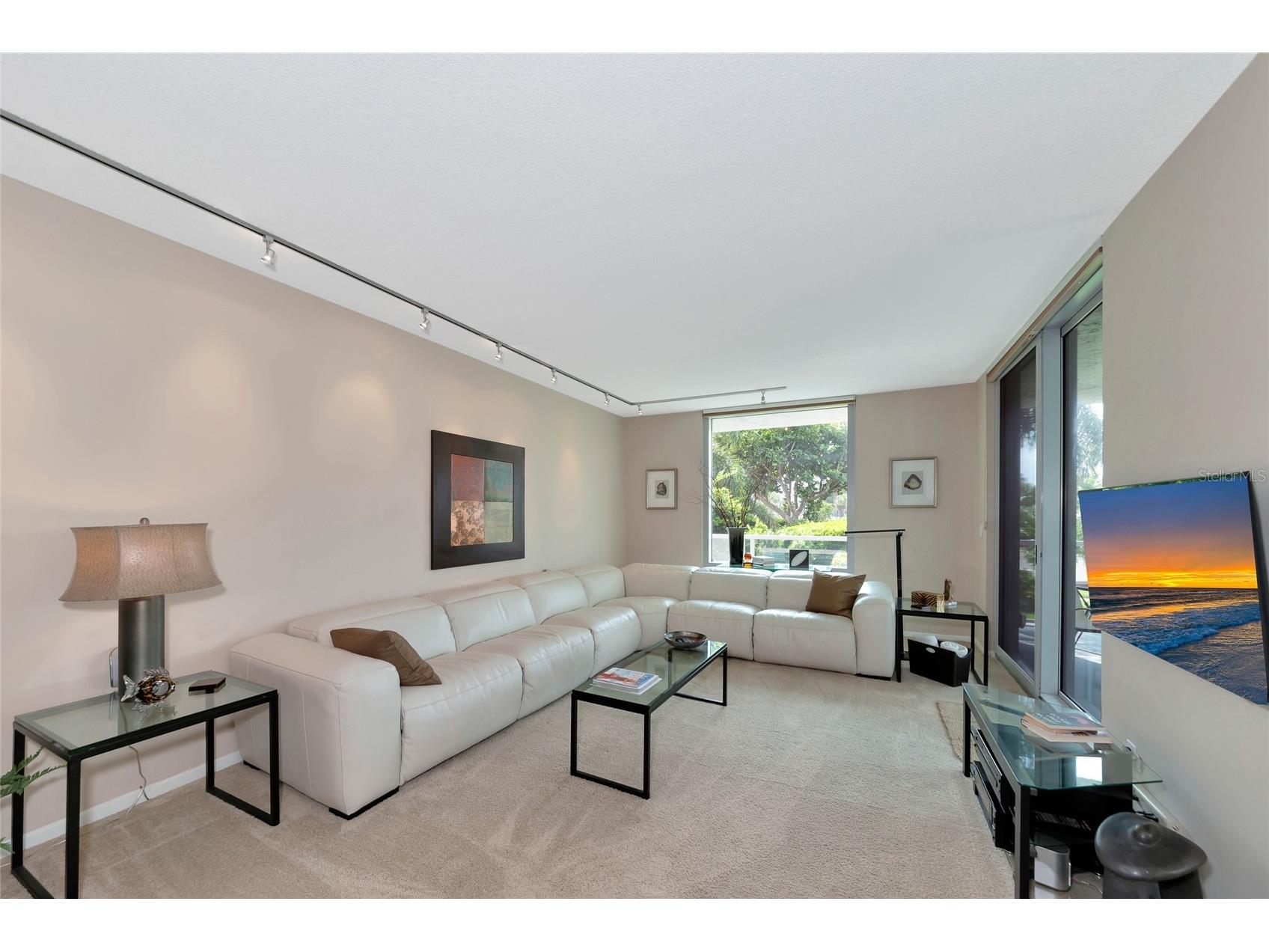 1111 N Gulfstream Ave #1a Avenue #1A Sarasota FL 34236 A4695479 image22