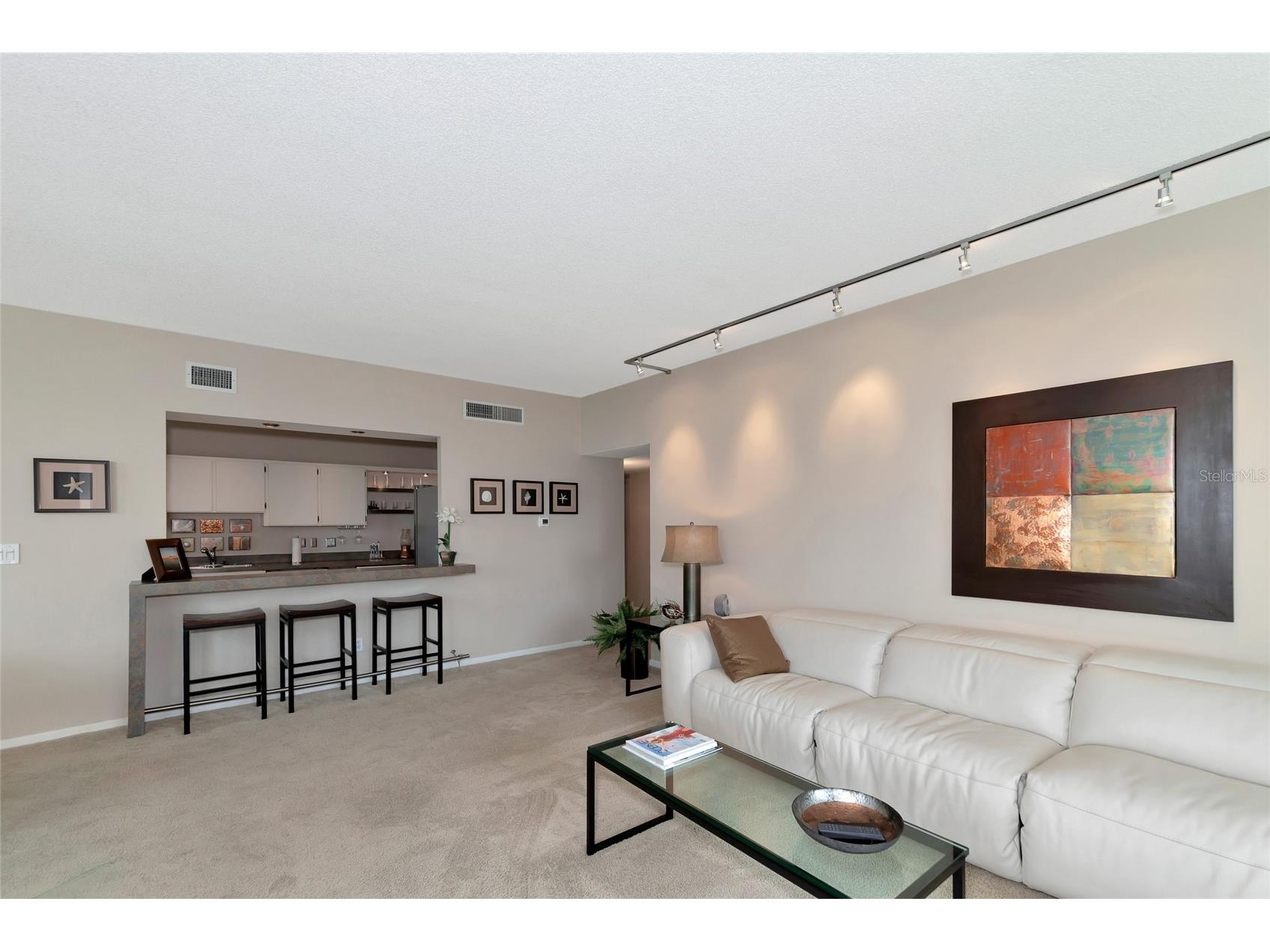 1111 N Gulfstream Ave #1a Avenue #1A Sarasota FL 34236 A4695479 image26