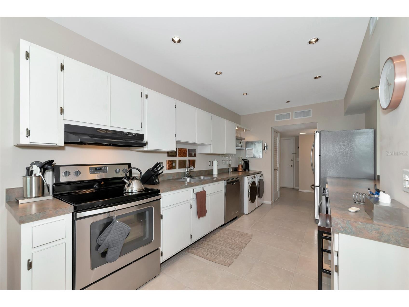 1111 N Gulfstream Ave #1a Avenue #1A Sarasota FL 34236 A4695479 image29