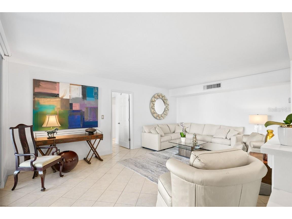 1111 N Gulfstream Avenue #10E Sarasota FL 34236 A4664841 image21