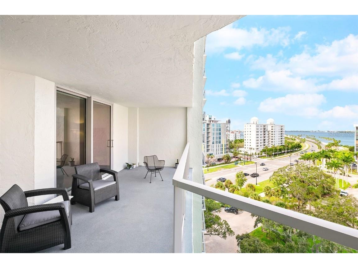 1111 N Gulfstream Avenue #10E Sarasota FL 34236 A4664841 image34