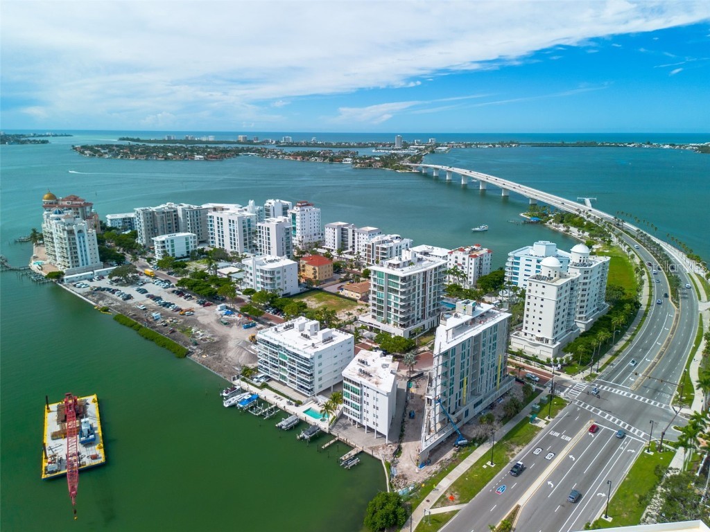 1111 N Gulfstream Avenue #10E Sarasota FL 34236 A4664841 image5