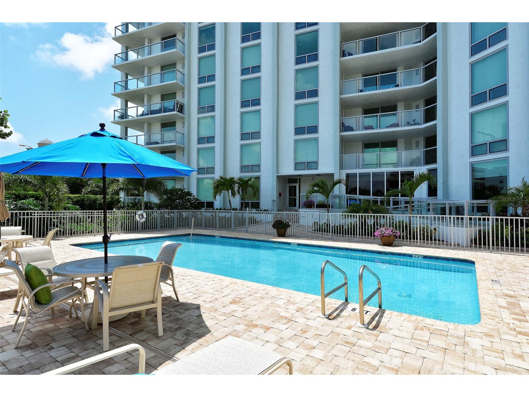1111 N Gulfstream Avenue #10E Sarasota FL 34236 A4686980 image26
