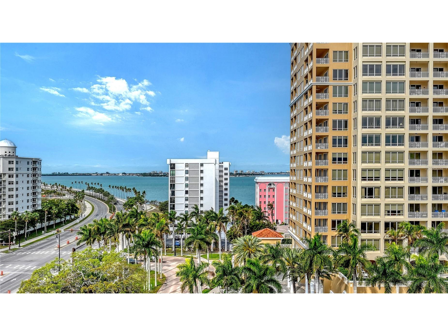 1111 N Gulfstream Avenue #10E Sarasota FL 34236 A4686980 image8