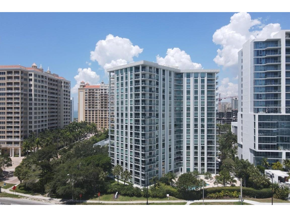 1111 N Gulfstream Avenue #16C Sarasota FL 34236 A4593706 image1
