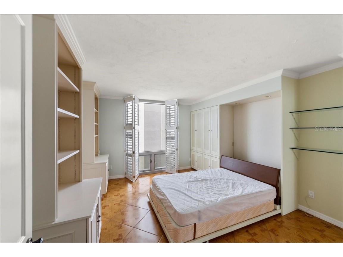 1111 N Gulfstream Avenue #16C Sarasota FL 34236 A4650116 image24