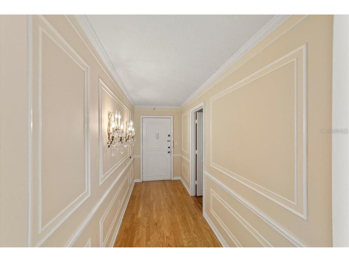 1111 N Gulfstream Avenue #16C Sarasota FL 34236 A4650116 image4