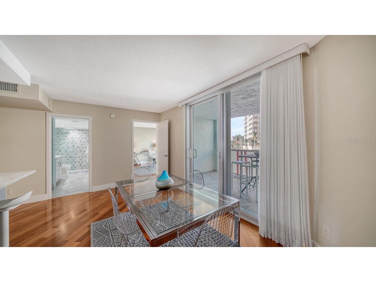 1111 N Gulfstream Avenue #4E Sarasota FL 34236 A4683591 image10