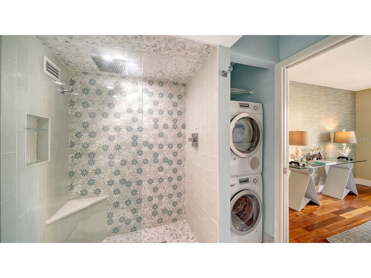 1111 N Gulfstream Avenue #4E Sarasota FL 34236 A4683591 image21