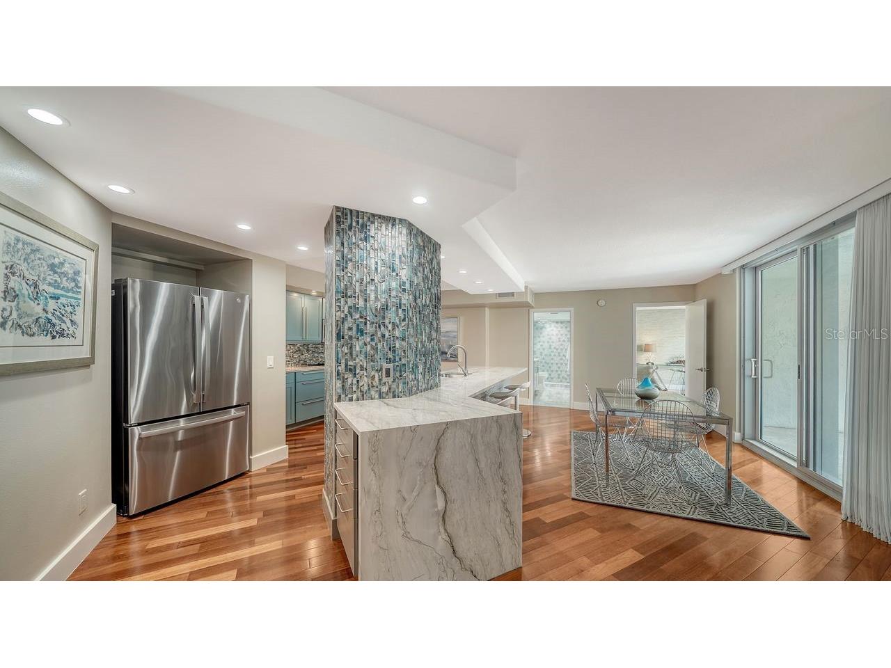 1111 N Gulfstream Avenue #4E Sarasota FL 34236 A4683591 image4