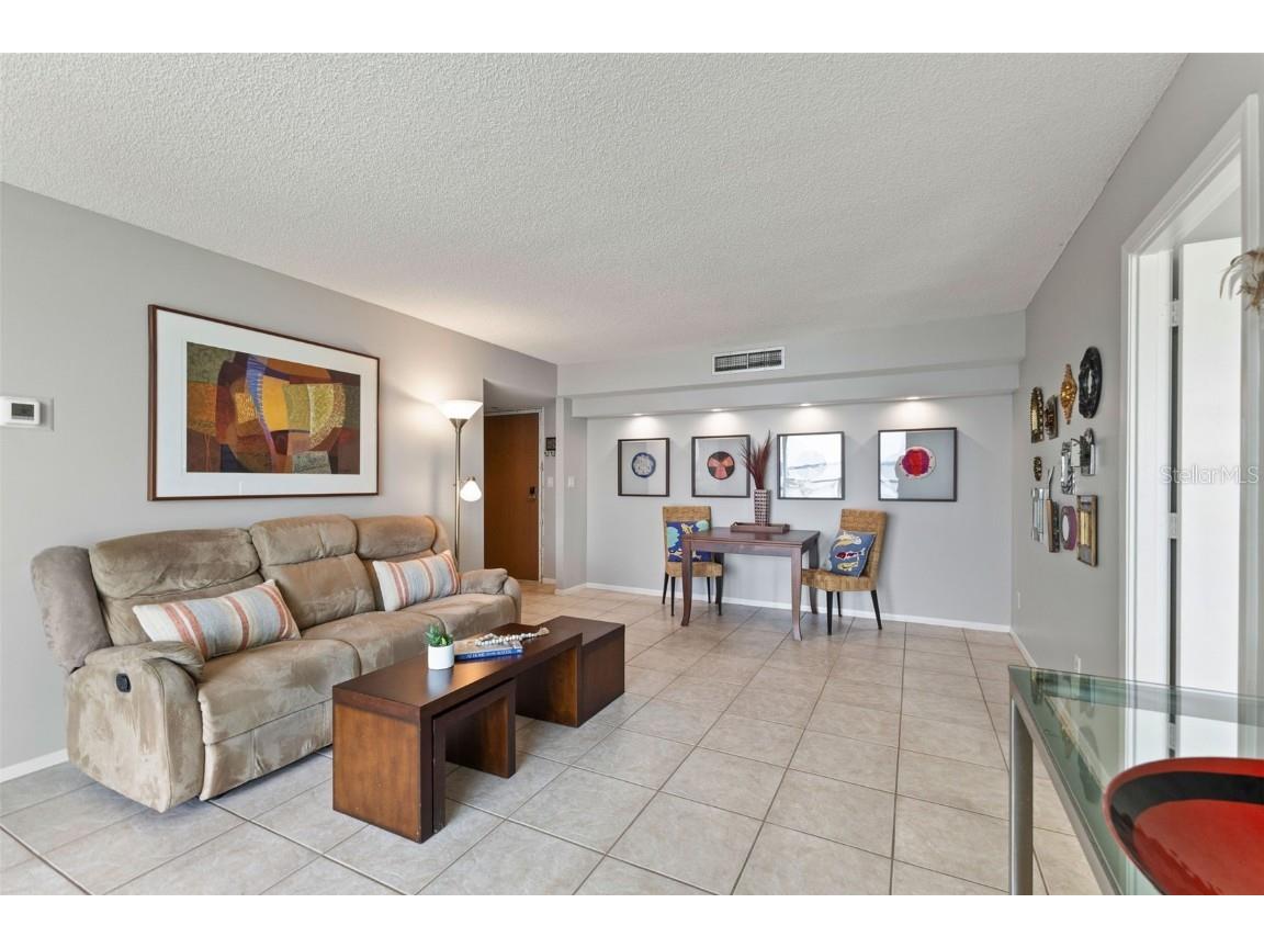 1111 N Gulfstream Avenue #6B Sarasota FL 34236 A4667955 image16