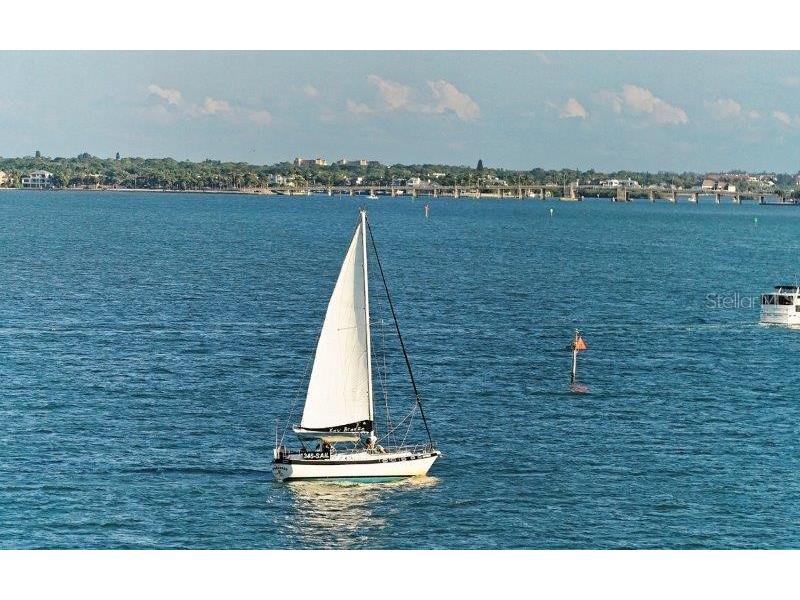 1111 N Gulfstream Avenue #6B Sarasota FL 34236 A4667955 image39