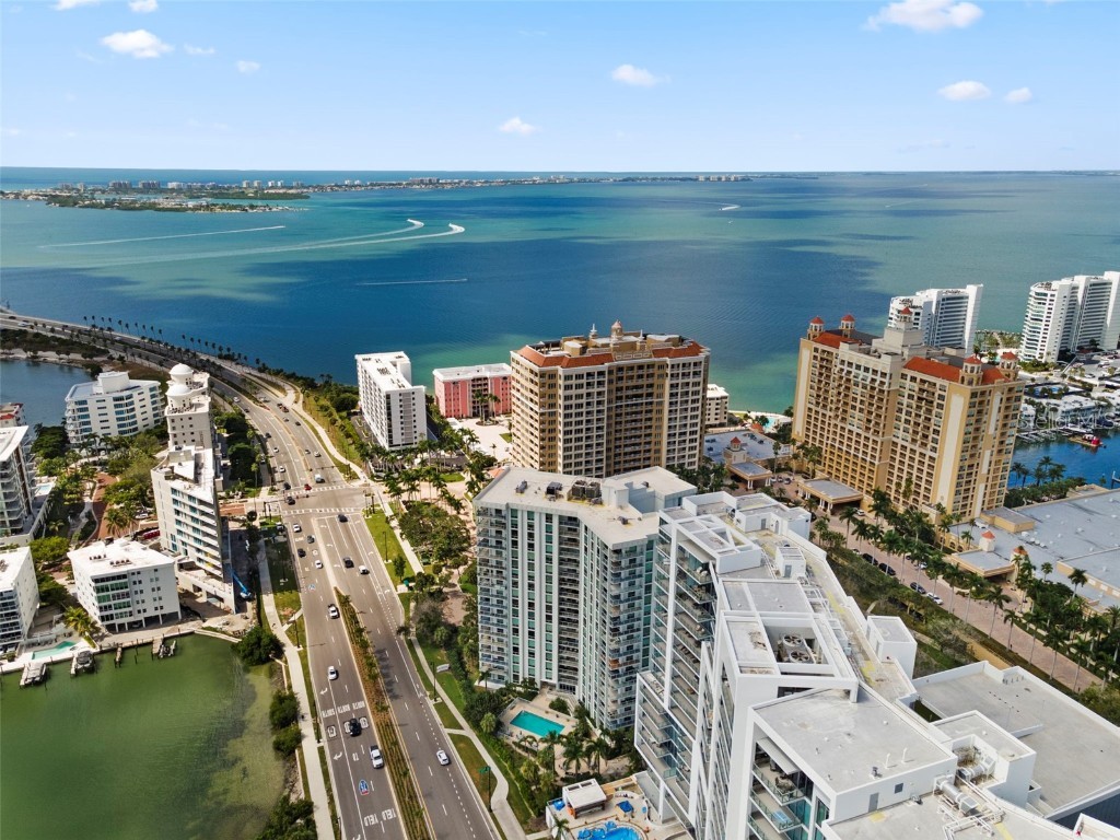 1111 N Gulfstream Avenue #6B Sarasota FL 34236 A4667955 image5