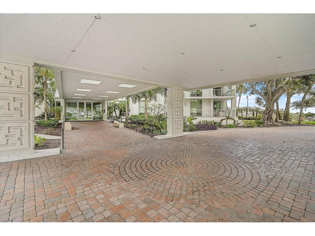 1111 N Gulfstream Avenue #7C Sarasota FL 34236 - SARASOTA BAY A4692338 image67