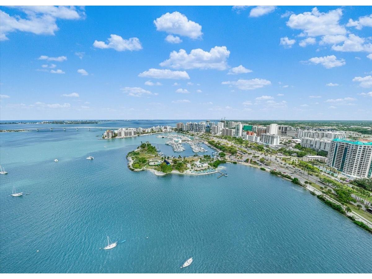 1111 N Gulfstream Avenue #7C Sarasota FL 34236 - SARASOTA BAY A4692338 image93