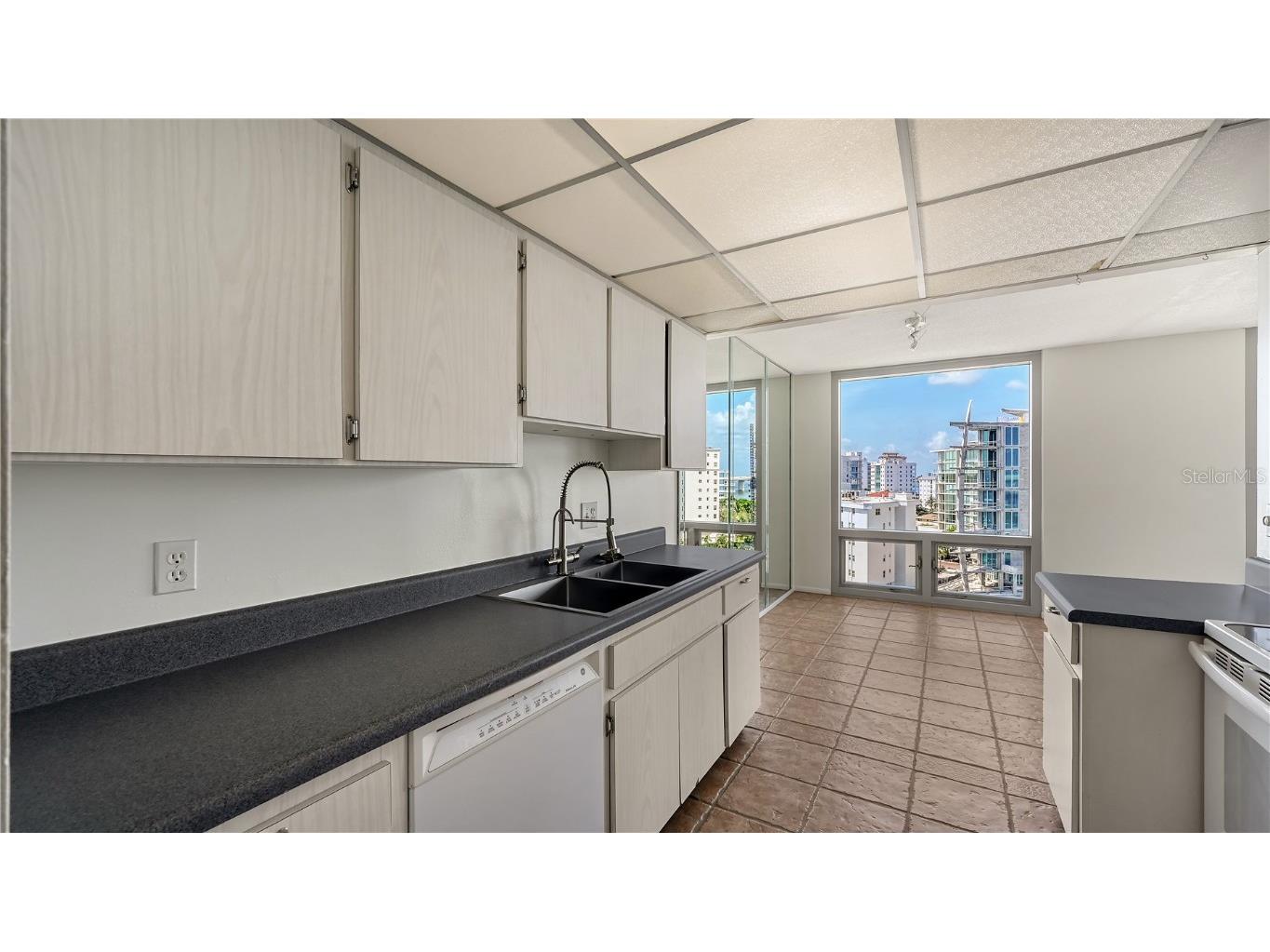 1111 N Gulfstream Avenue #9F Sarasota FL 34236 - SARASOTA BAY A4663815 image19