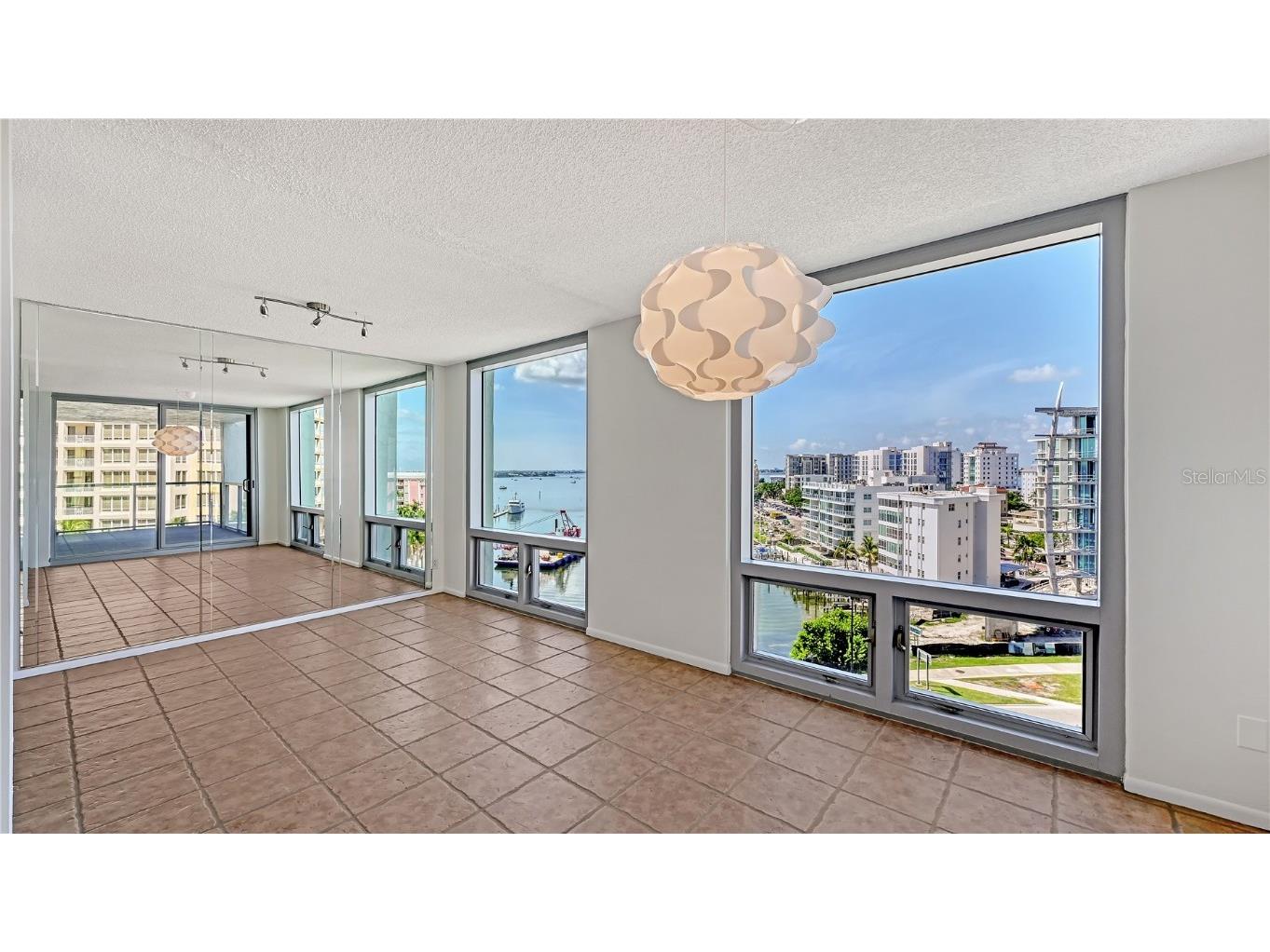 1111 N Gulfstream Avenue #9F Sarasota FL 34236 - SARASOTA BAY A4663815 image5