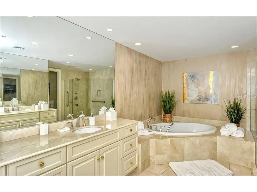 1111 Ritz Carlton Drive #1004 Sarasota FL 34236 TB8503788 image29