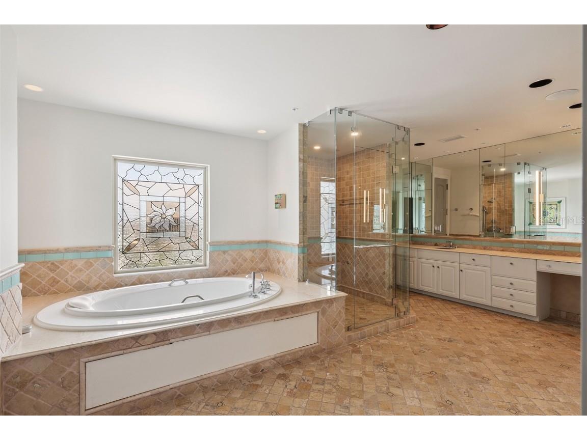 1111 Ritz Carlton Drive #1704 Sarasota FL 34236 A4664895 image10