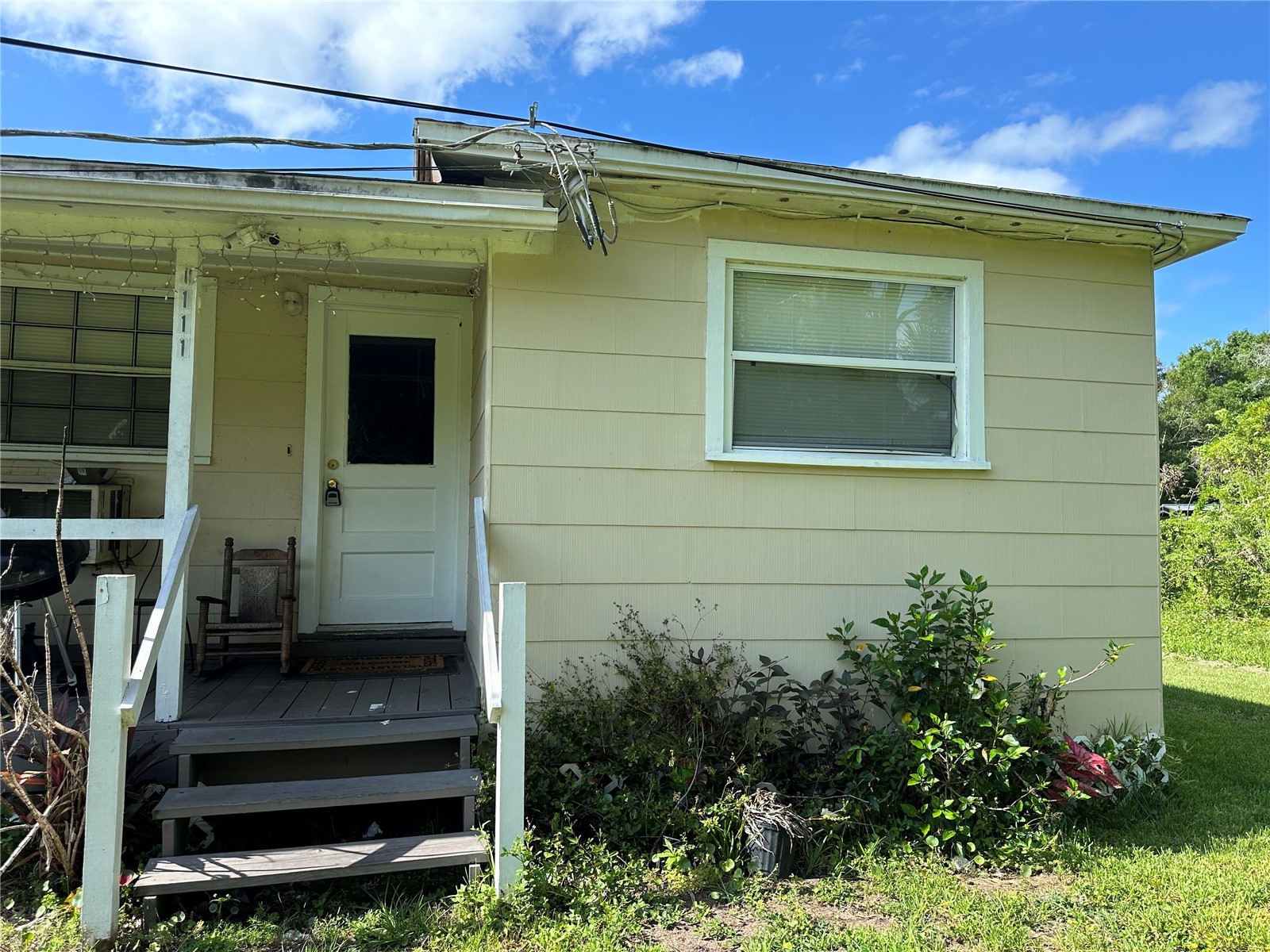 1111 Willow Avenue Sanford FL 32771 V4948605 image1