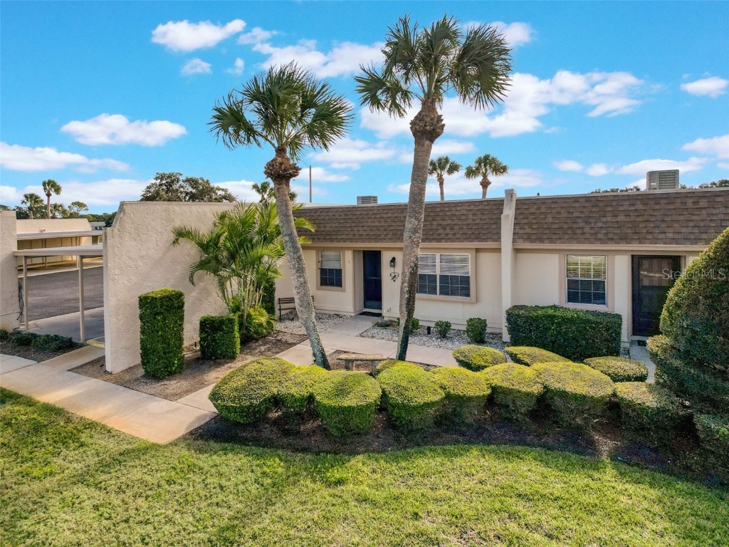 11110 Carriage Hill Dr #1 Port Richey FL 34668 W7880706 image1