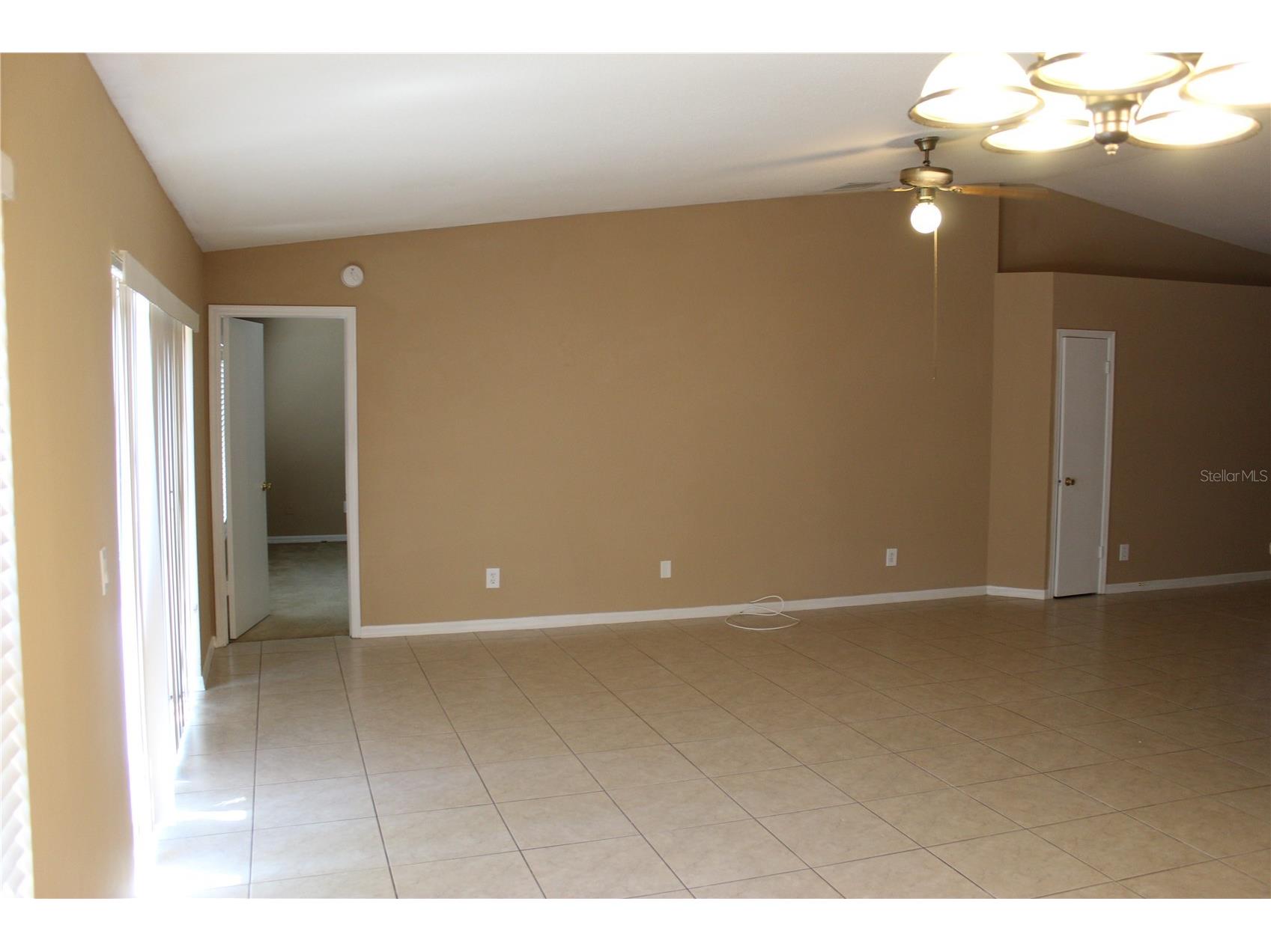 11111 Bramblebrush Street Tampa FL 33624 TB8479798 image5