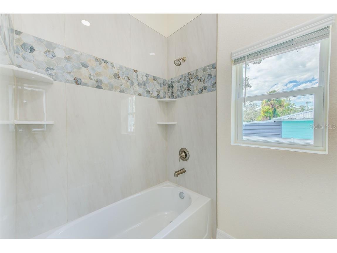 11111 Hackney Drive Riverview FL 33578 A4661776 image26