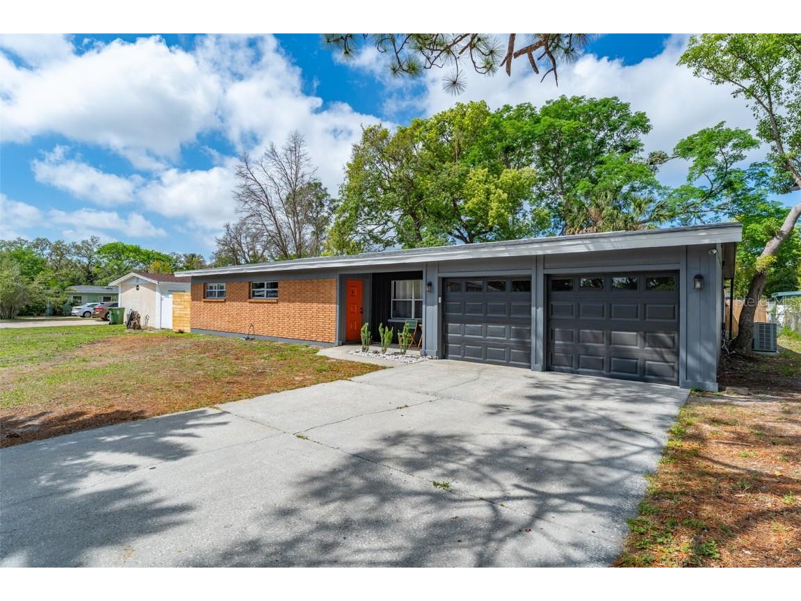 11114 N 20th Street Tampa FL 33612 TB8368262 image1