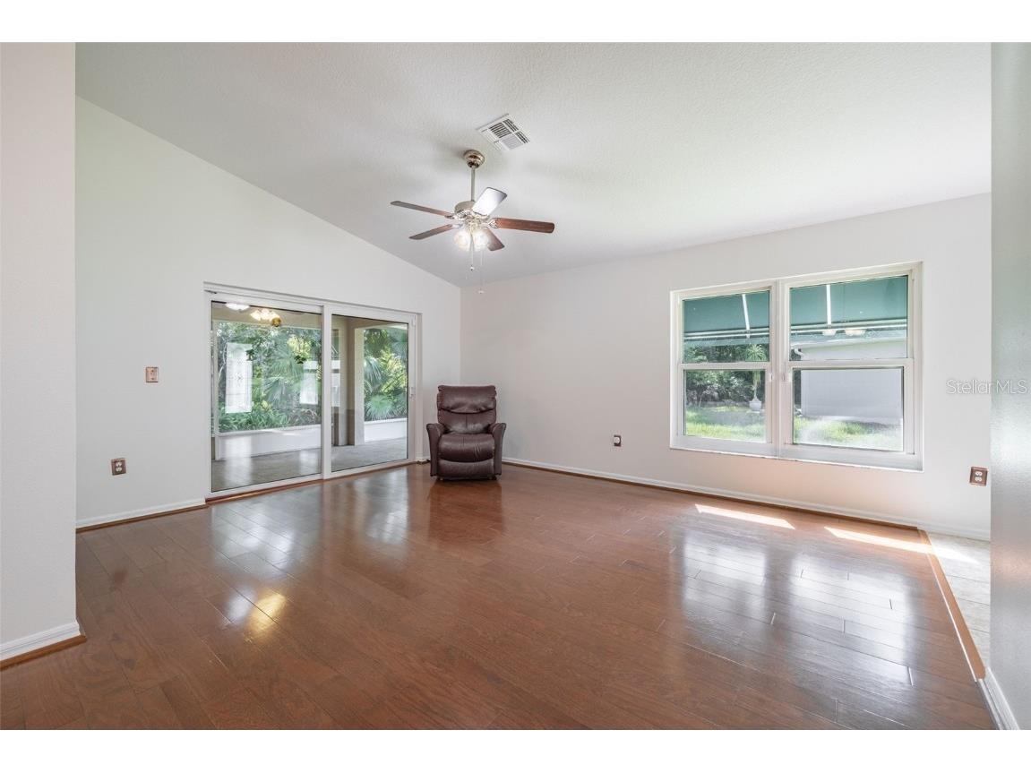 11116 Jenkins Court San Antonio FL 33576 TB8445063 image7