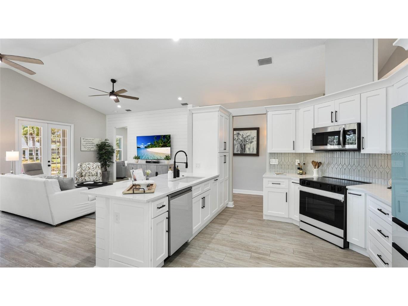 11116 Sanctuary Drive Bradenton FL 34209 - PERICO LAKE A4670497 image9