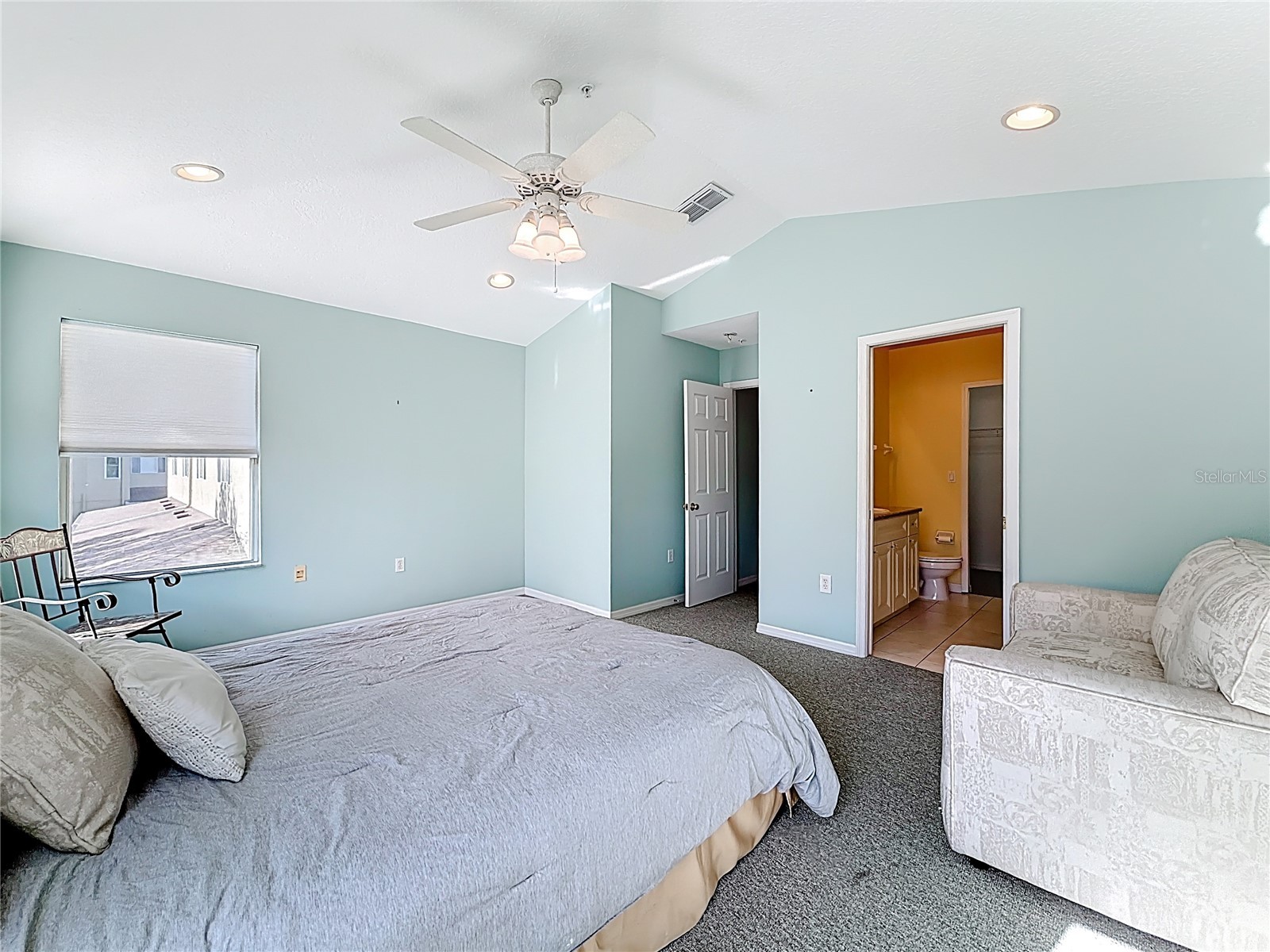 11117 Kapok Grand Circle Madeira Beach FL 33708 TB8463217 image32