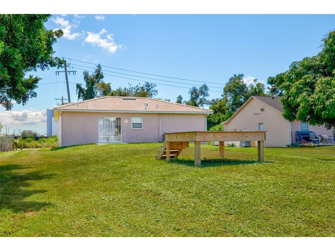 1112 21st Street E Palmetto FL 34221 A4667140 image15