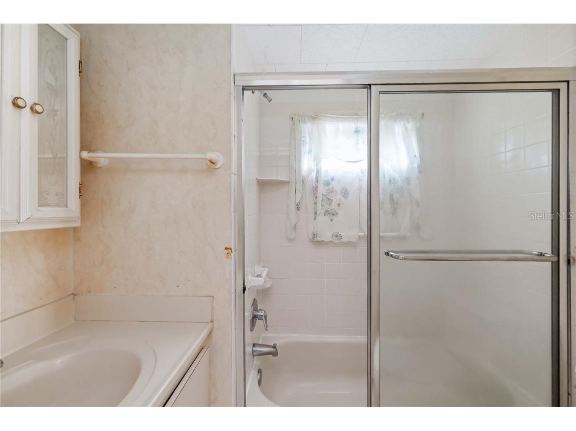 1112 49th Avenue Terrace W Bradenton FL 34207 A4669454 image8