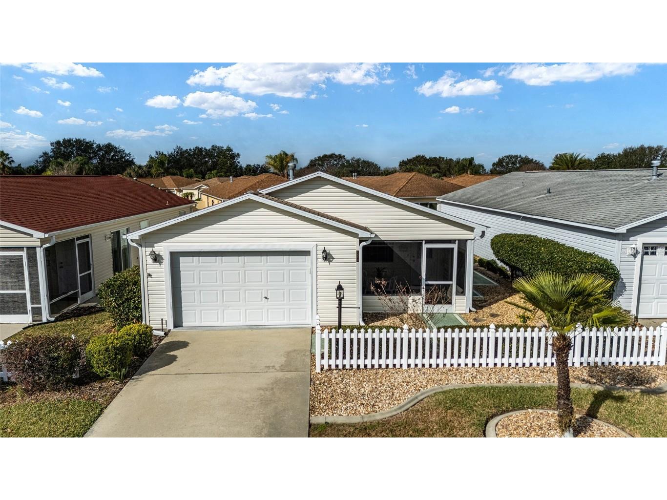 1112 Carvello Drive The Villages FL 32162 OM694092 image1