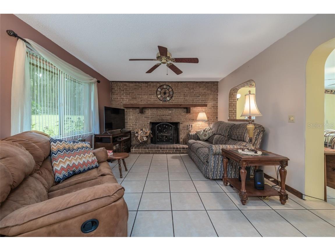 1112 E Beresford Avenue Deland FL 32724 V4945133 image12