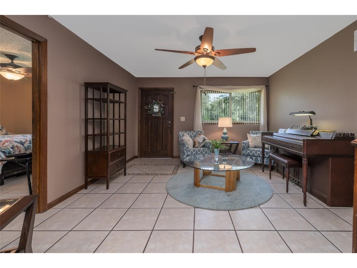 1112 E Beresford Avenue Deland FL 32724 V4945133 image4