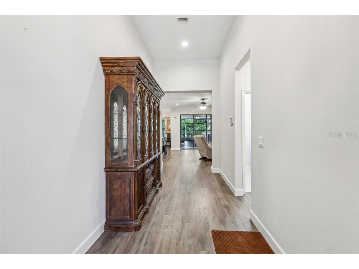 1112 E Boyer Street Tarpon Springs FL 34689 TB8412566 image4